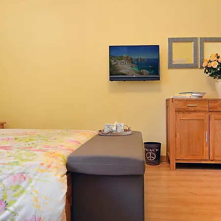 Lacasadianita - - Sardegna *